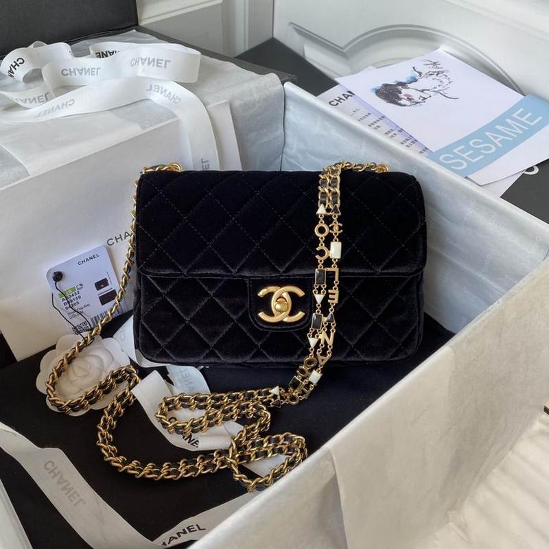 Chanel Handbags 395